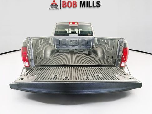Used 2019 RAM 1500 Classic SLT RWD image 24