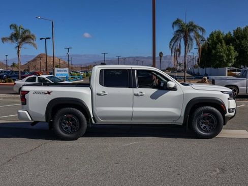 New 2026 Nissan Frontier Pro-X w/ Pro-X Convenience Package image 3