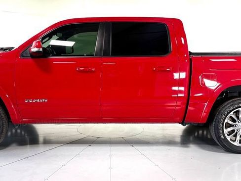 Used 2022 RAM 1500 Laramie AWD/4WD image 8