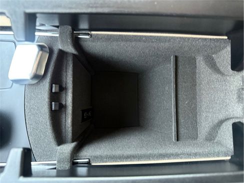 Used 2019 Mercedes-Benz GLS 550 4MATIC image 24