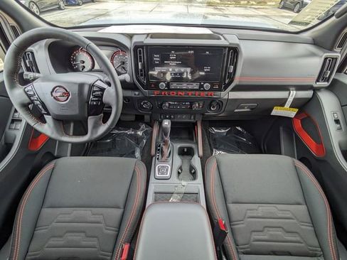 New 2026 Nissan Frontier PRO-4X w/ Pro-4x Convenience Package AWD/4WD image 15
