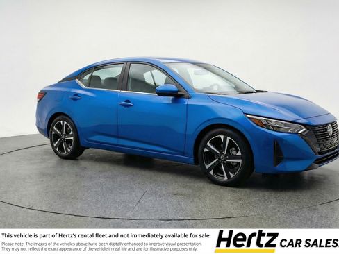 Used 2025 Nissan Sentra SV image 1