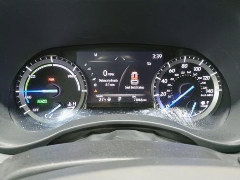 Used 2021 Toyota Highlander XLE image 16