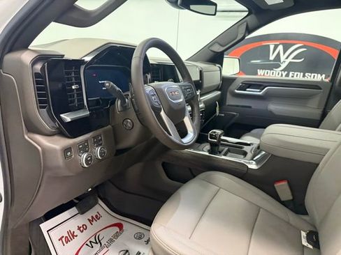New 2026 GMC Sierra 1500 SLT w/ SLT Premium Plus Package image 12
