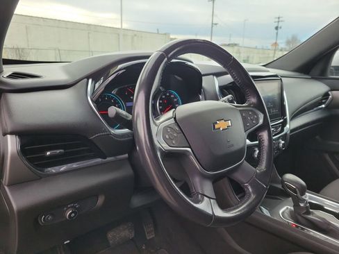 Used 2022 Chevrolet Traverse LT AWD/4WD image 22