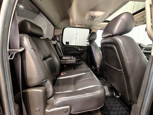 Used 2011 Chevrolet Silverado 1500 LTZ AWD/4WD image 29