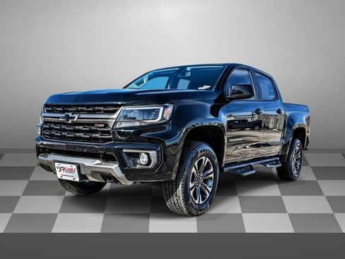 Used 2022 Chevrolet Colorado Z71 image 3