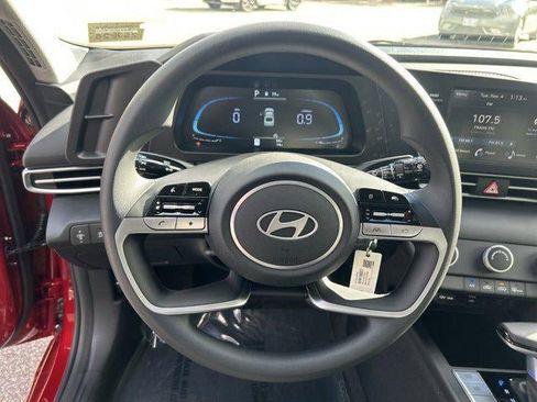 New 2026 Hyundai Elantra SE image 47