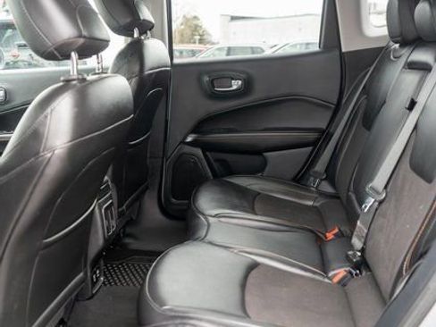 Used 2021 Jeep Compass Latitude w/ Convenience Group AWD/4WD image 12