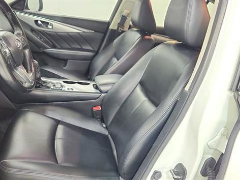 Used 2021 INFINITI Q50 Luxe image 11