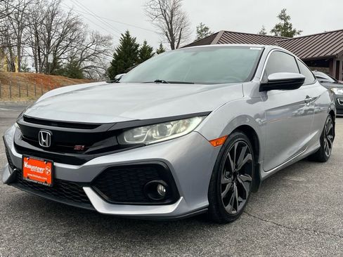 Used 2018 Honda Civic Si image 4