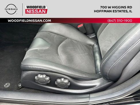 Certified 2024 Nissan Z Performance w/ Floor Mat Package RWD image 27