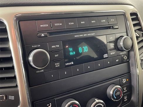 Used 2012 Jeep Grand Cherokee Laredo image 7