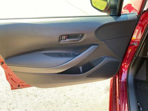 Used 2024 Toyota Corolla LE FWD image 12