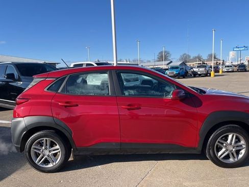 Used 2020 Hyundai Kona SE image 4
