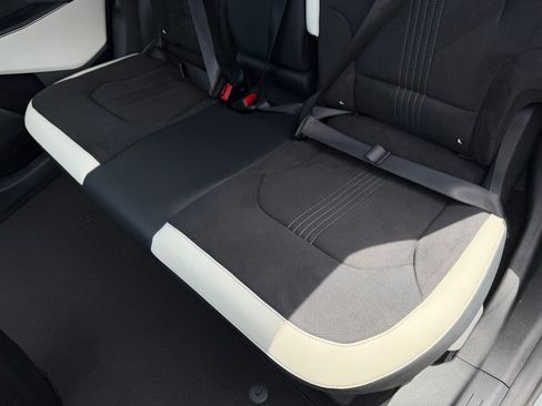 Used 2023 Kia EV6 GT-Line w/ GT-Line Suede Seat Package RWD image 43