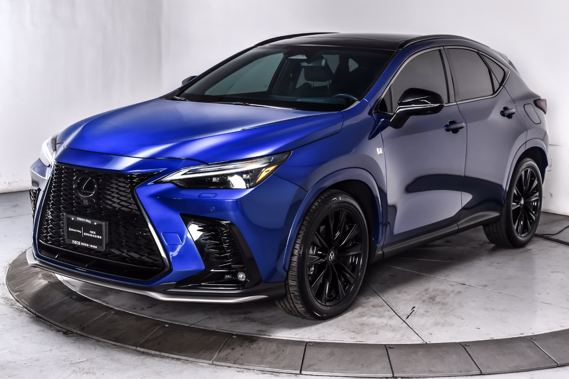 Used 2024 Lexus NX 350 F Sport AWD/4WD image 3