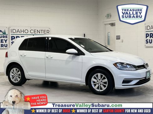 Used 2019 Volkswagen Golf S image 1