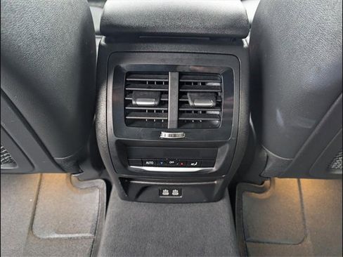 Used 2020 BMW X3 sDrive30i w/ Convenience Package image 17