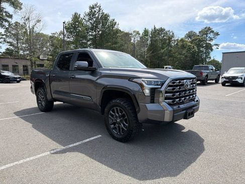 Used 2025 Toyota Tundra Platinum AWD/4WD image 4
