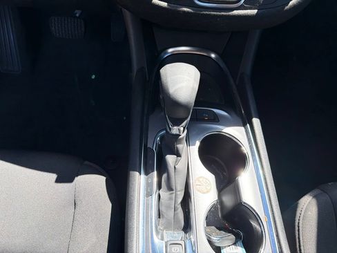 Used 2024 Chevrolet Malibu LT FWD image 19