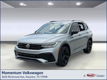 Certified 2023 Volkswagen Tiguan SE R-Line