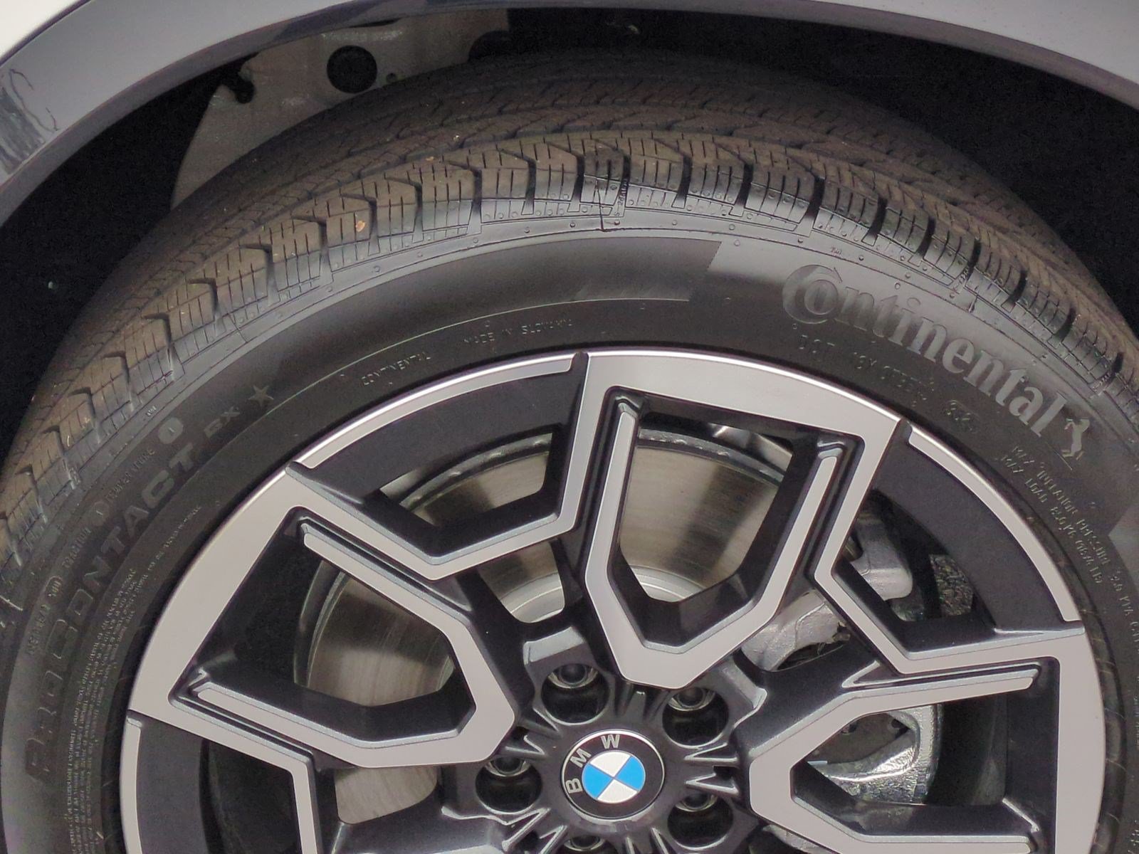 Certified 2026 BMW X1 xDrive28i w/ Technology Package AWD/4WD image 12