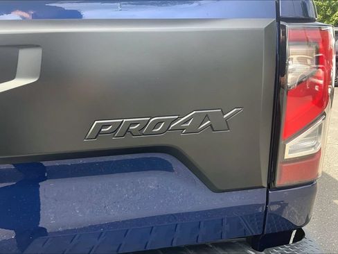 Used 2024 Nissan Titan PRO-4X w/ Pro-4x Convenience Package AWD/4WD image 23