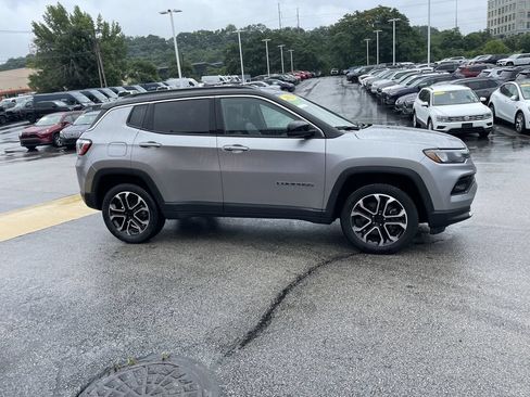 Certified 2023 Jeep Compass Limited AWD/4WD image 7