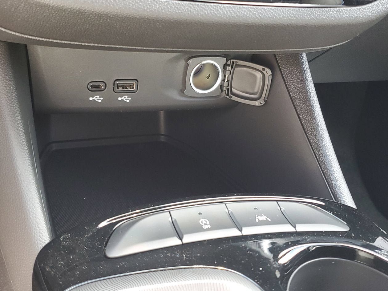 New 2026 Buick Envista Sport Touring w/ Convenience I Package FWD image 23