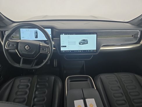 Used 2024 Rivian R1S Adventure AWD/4WD image 27