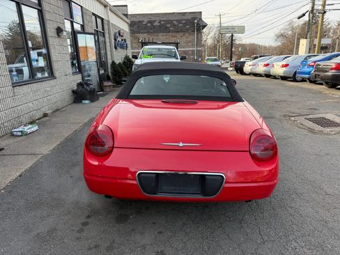 Used 2005 Ford Thunderbird Deluxe image 3