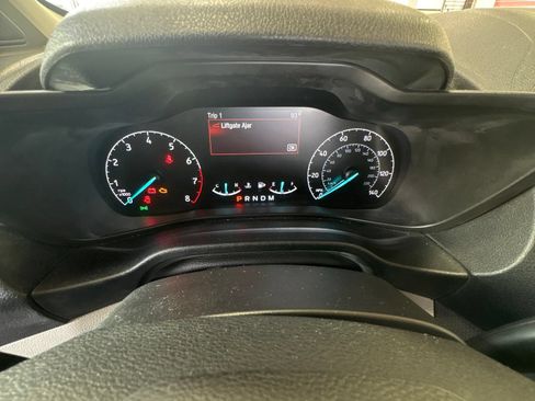 Used 2019 Ford Transit Connect XLT FWD image 9