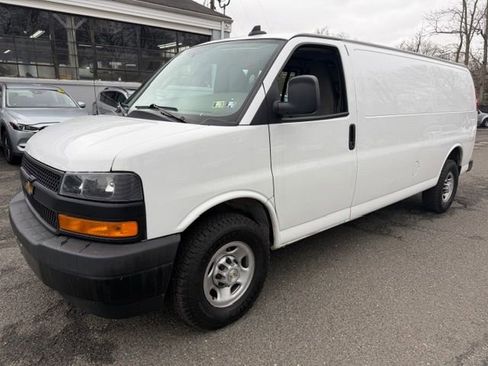 Used 2022 Chevrolet Express 2500 Extended w/ Driver Convenience Package image 1