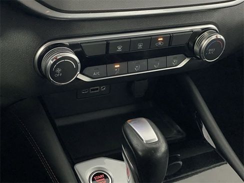 Used 2023 Nissan Altima 2.5 SR image 22