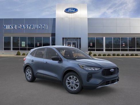 New 2026 Ford Escape Active w/ Cold Weather Package AWD/4WD image 7