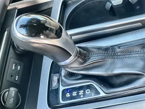 Used 2015 Hyundai Genesis 3.8 w/ Option Group 04 image 16