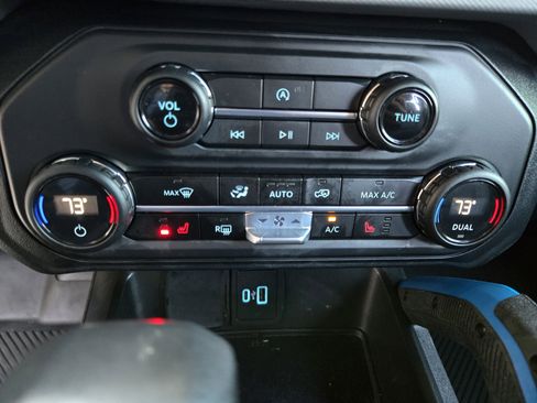 Certified 2023 Ford Bronco Black Diamond image 14