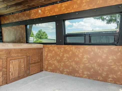 Used 2023 Mercedes-Benz Sprinter 3500 image 10