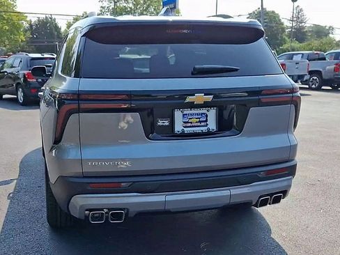 New 2025 Chevrolet Traverse LT w/ LPO, Floor Liner Package image 7