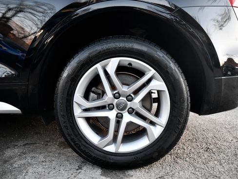 Used 2019 Audi Q5 2.0T Premium w/ Convenience Package AWD/4WD image 31