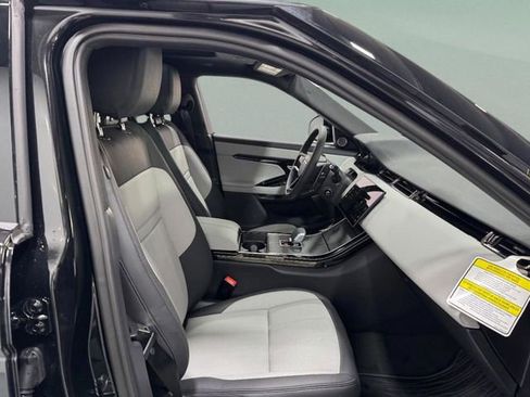 New 2026 Land Rover Range Rover Evoque Dynamic SE AWD/4WD image 17