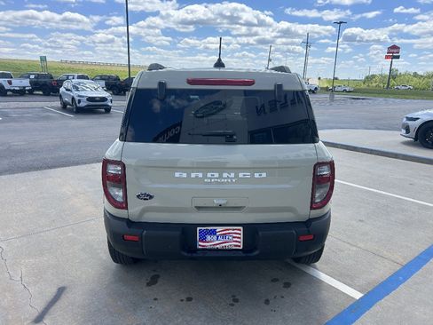 Used 2025 Ford Bronco Sport Big Bend w/ Convenience Package AWD/4WD image 4