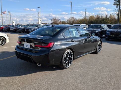 New 2026 BMW 330i xDrive Sedan w/ M Sport Package image 3
