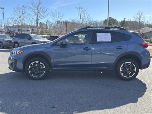 Used 2023 Subaru Crosstrek 2.0i Premium image 6