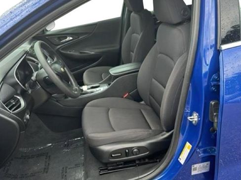Used 2023 Chevrolet Malibu LT image 8