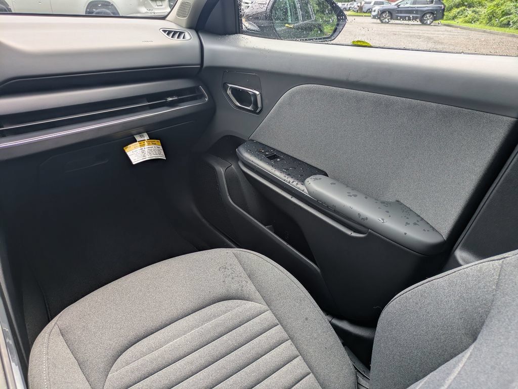 Used 2025 Kia K4 EX FWD image 16