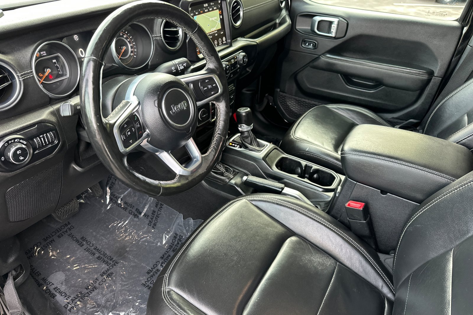 Used 2020 Jeep Gladiator Overland AWD/4WD image 10