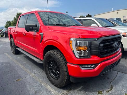 Used 2022 Ford F150 XLT w/ Equipment Group 302A High AWD/4WD image 3