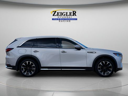 Used 2024 MAZDA CX-90 Plug-In Hybrid w/ Premium Plus AWD/4WD image 8